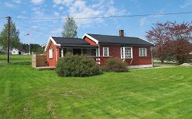Breidablikk Two-Bedroom Holiday home